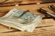 KLIPA SPINKA NA BANKNOTY   (3)
